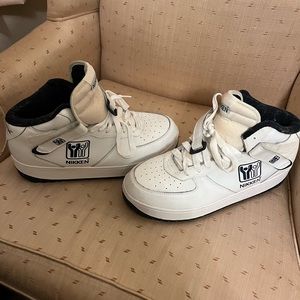 Size 12 Authentic Vintage Nikken Cardio Stride Sneakers